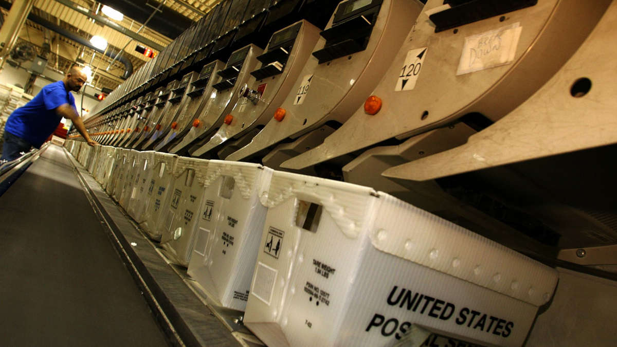 usps-workers-told-not-to-reinstate-mail-sorting-machines-in-internal-email