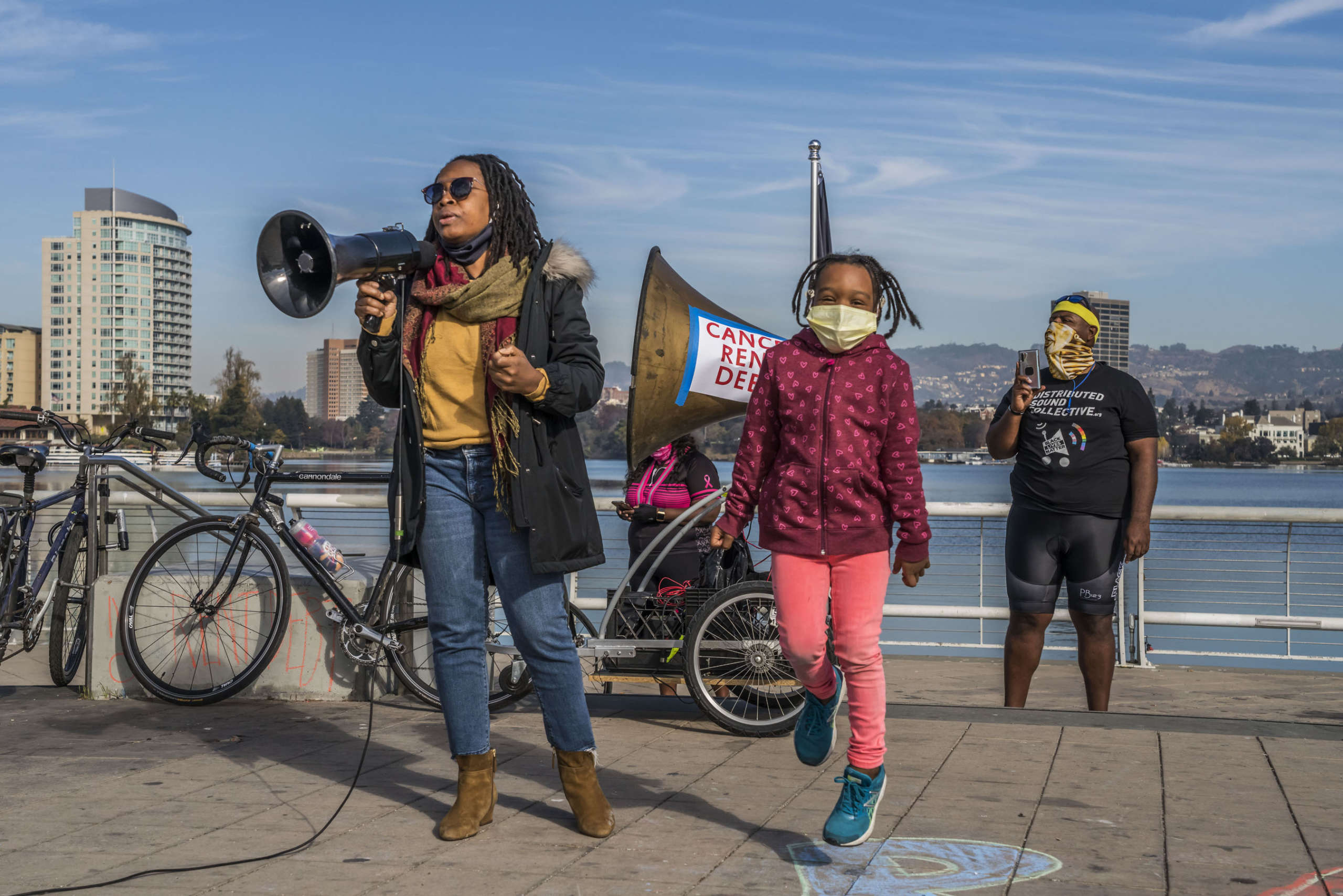 Carroll Fife speaks to the Oakland rally.