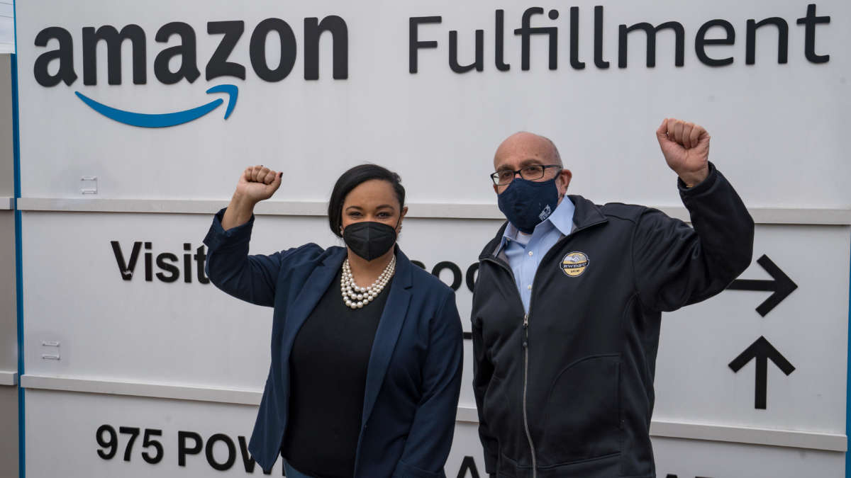 Amazon pays consultants nearly $ 10,000 a day to block Union Drive
