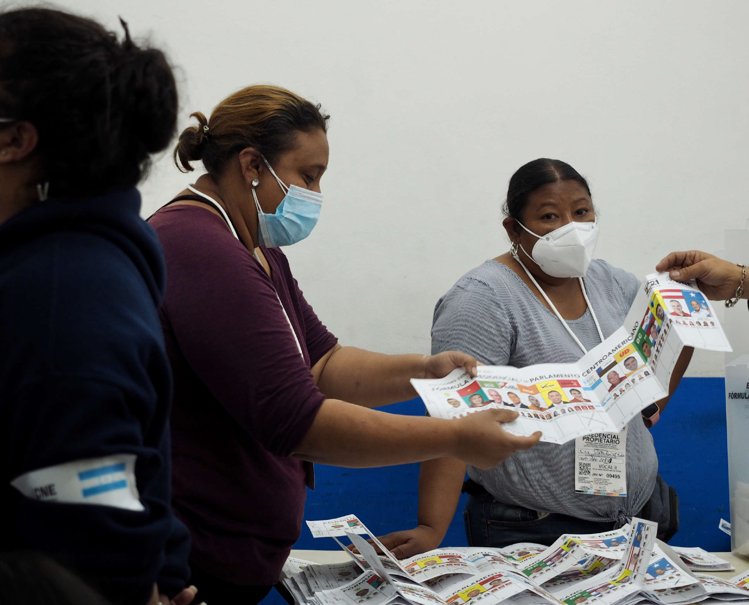 Election workers review and tabulate the votes at the end of election day, Tegucigalpa, November 28, 2021.