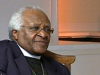 Desmond Tutu (1931-2021) Speaks on Apartheid, Palestine, Climate Crisis and More