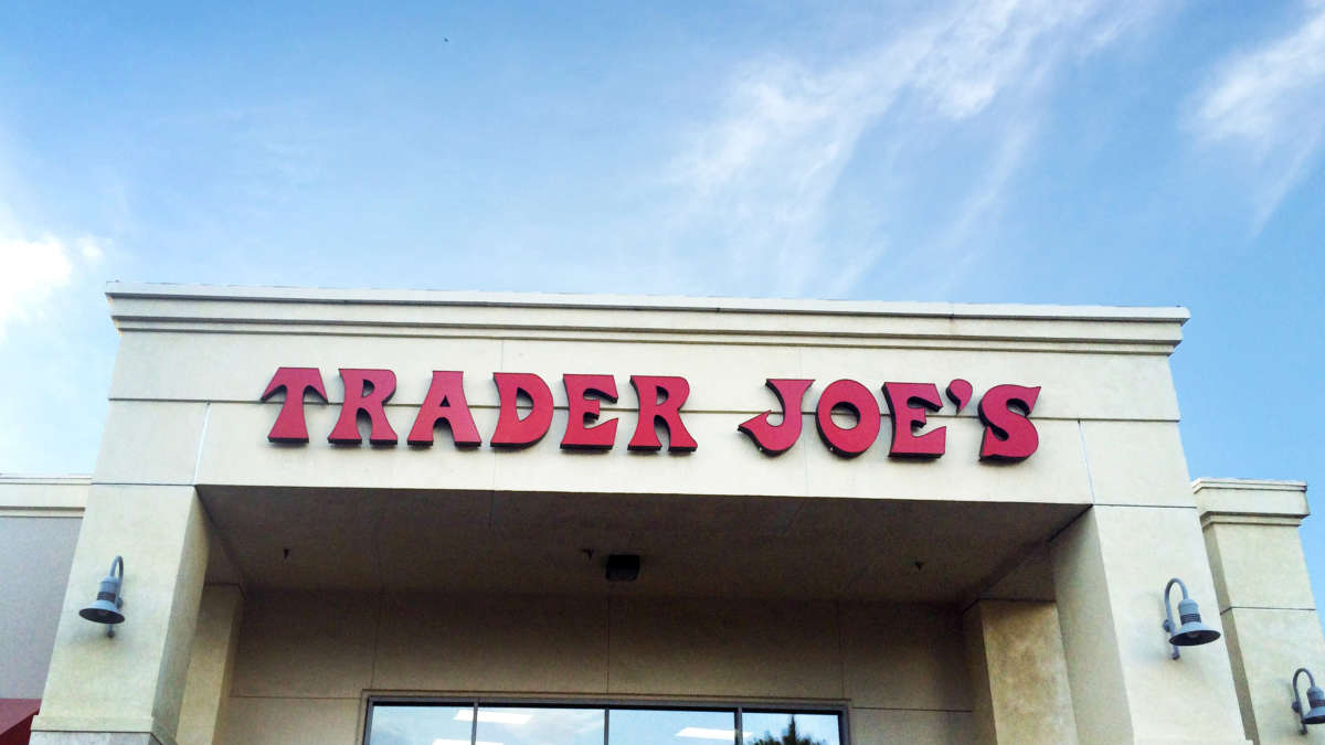 Trader Joe’s Workers Announce New Union Effort in Letter to CEO(02)
