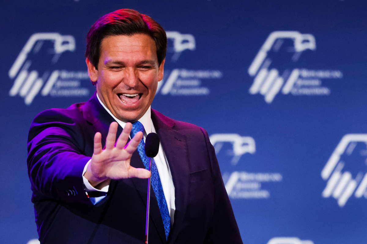 Florida Governor Ron DeSantis waves to supporters at the Republican Jewish Coalition Annual Leadership Meeting in Las Vegas, Nevada, on November 19, 2022.