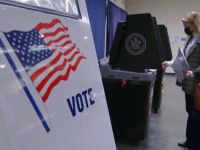 Ranked-Choice Voting Backed in Midterm Ballot Measures, May Help Crash Proof Democracy