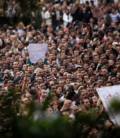 Chaos in Cairo as Mubarak Supporters Attack Protesters  