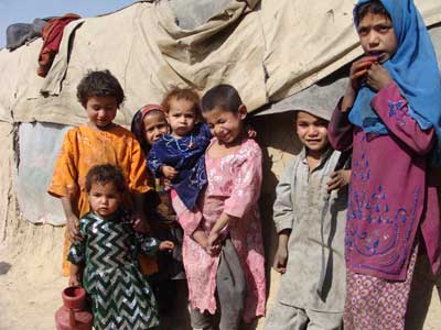 Afghan children at the Charahi Qambar refugee camp. (Photo: Jerica Arents)