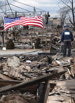 FEMA Community Relations (CR) team members moved through Breezy Point and Rockaway, New York, after Hurricane Sandy. (Photo: Walt Jennings / FEMA) 