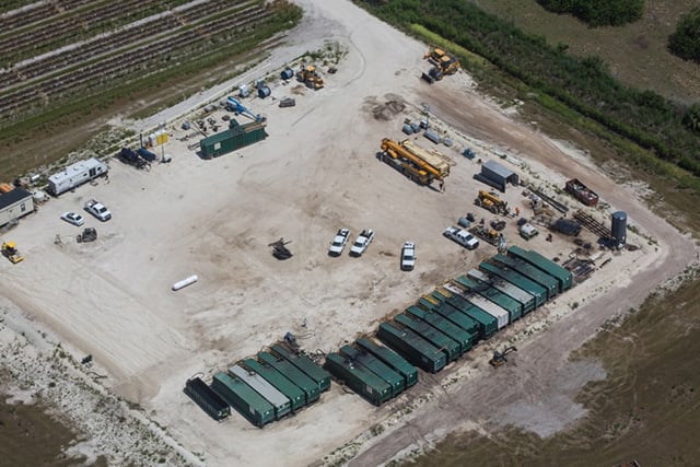 Aerial view of the Collier Hogan 20-3H well site in May 2014, weeks after a spill was reported to the Florida regulatory agency. (Photo: Julie Dermansky)