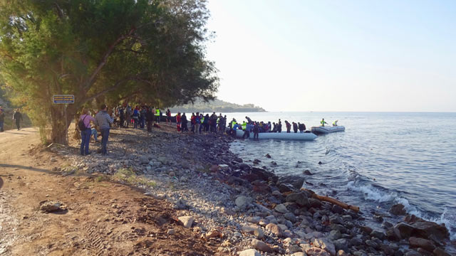 They keep coming: as many as 10 dinghies an hour land from Turkey on Sykamia beach on the north coast of Lesbos. (Photo: Peter Bach)