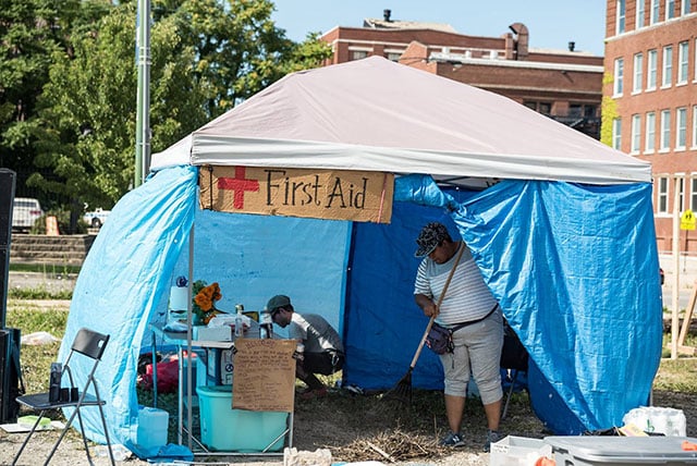 A First Aid tent in Freedom Square. (Photo: Sarah-Ji Rhee, Love & Struggle Photography)