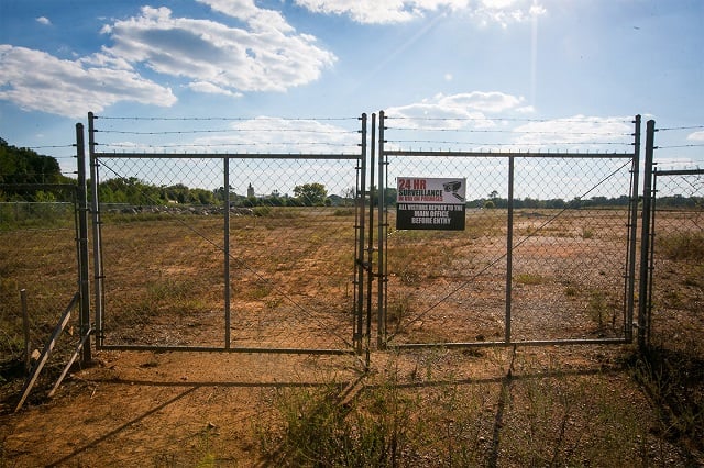 The old Kerr-McGee property in Columbus, Mississippi, has since been designated a superfund site. (Photo: Nicole Craine for The Intercept)