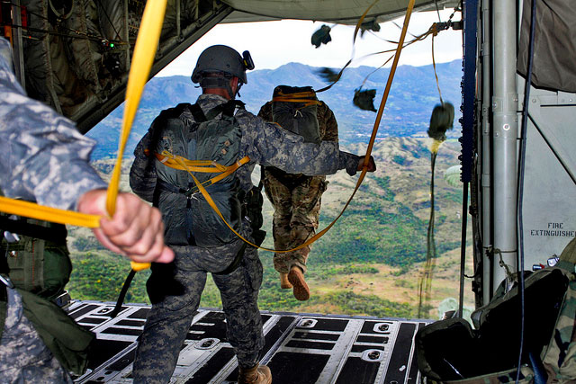 Soldiers conduct a static line jump in the Colombian National Training Center on Fort Tolemaida, August 31, 2011. (Photo: The US Army)