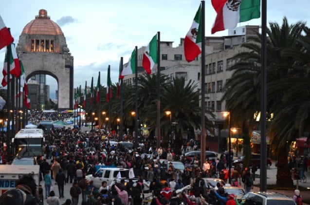 After being evicted from the Zócalo the teachers set up camp a mile away at the Monument of the Revolution. (Photo: Andalusia Knoll / Upside Down World).