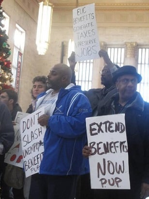 Unemployed demanding that EUC be continued. (Photo: Adam Goldman)