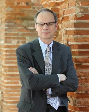 The French economist Jean Tirole was awarded the Nobel in economic science earlier this month for his analysis of market power, monopolies and competition. (Photo: Studio Tchiz)