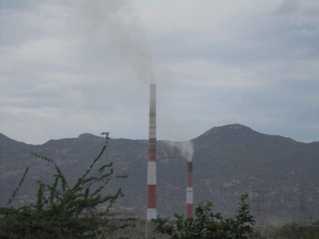 The major power station in Mettur. It was sanctioned in 1987. (Source: IndiaWaterPortal.org)