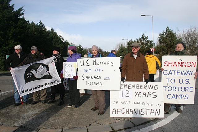 Protest at Shannon Airport in 2014. (Photo: Shannonwatch)