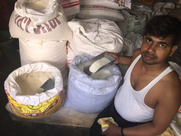 With a network of 60,000 ration shops, India’s public food distribution system is mired in corruption and inefficiency, leaving millions starving while tonnes of grain rot in storage. (Photo: Neeta Lal / IPS)