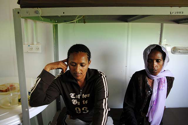 Sudanese refugees in Ktziot refugee detention centre in Israel, July 17 2007.