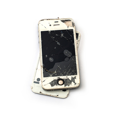 (Photo: Broken iPhone 4 via Shutterstock)