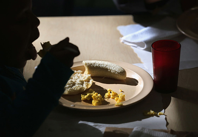 Children eat breakfast at the federally-funded Head Start Program on September 20, 2012 in Woodbourne, New York. (Photo: John Moore / Getty Images)