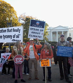 The Pressure Is On Thousands Encircle White House Tell Obama to Reject Keystone Pipeline